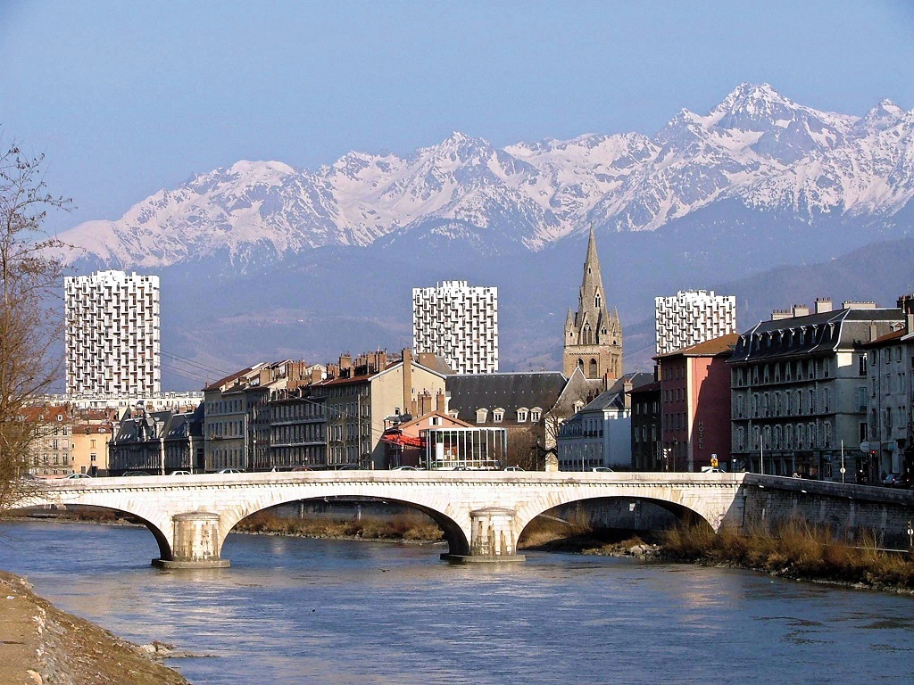 L'Isère et les trois tours